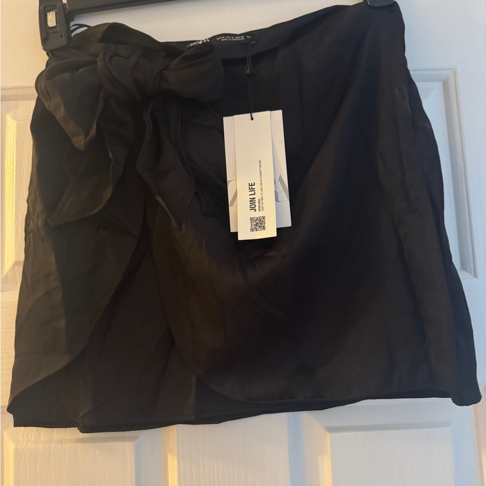 Zara Black Mini Skirt